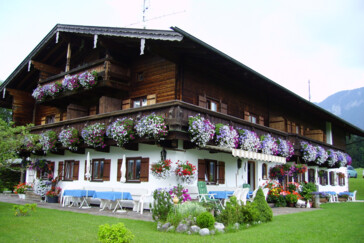 Monteurzimmer in Bischofswiesen - Gästehaus Hillebrand