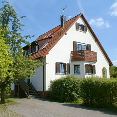 Monteurzimmer in Leutenbach, Oberfranken - Ferienwohnungen Heim