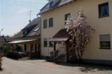 Monteurzimmer in Kelheim - Ferienhof Stark - nahe B16
