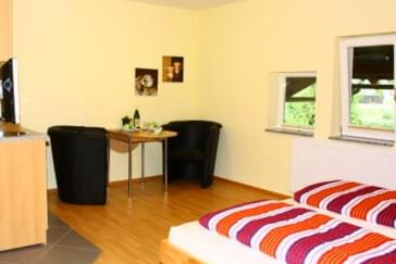 Monteurzimmer in Bad Schussenried - Rutkas Ferienappartments