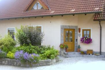 Monteurzimmer in Ebrach - Ferienwohnung Sauerschell