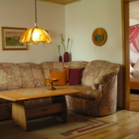 Monteurzimmer in Eisfeld - Waffenrod - Ferienwohnung Wilhelm