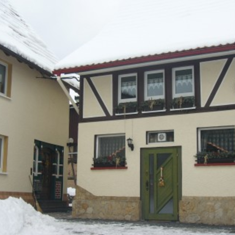 Monteurzimmer in Brotterode-Trusetal - Ferienwohnung Ullrich