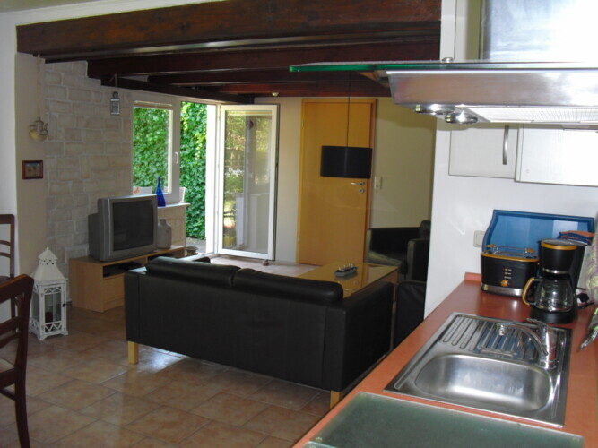 Bild 1 bis 5 gehören zu einer