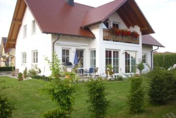 Monteurzimmer in Burtenbach-Oberwaldbach - Ferienwohnung Maria Waldblick****