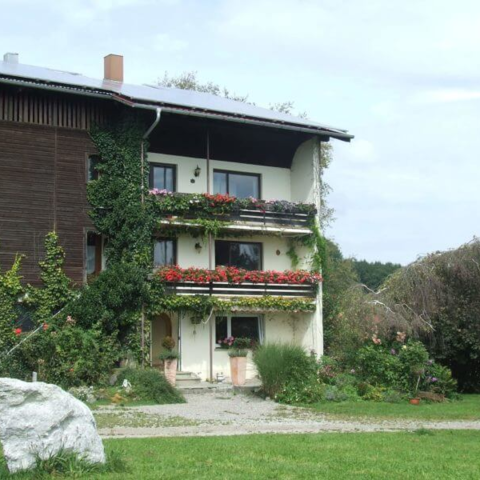 Monteurzimmer in Kißlegg - Ferienwohnung Bronner