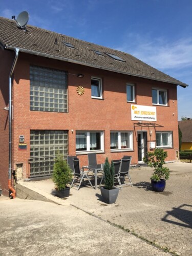 Monteurzimmer Haus Sonnenschein In 53919 Weilerswist