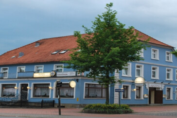 Monteurzimmer in Springe - Hotel Zum Grafen Hallermunt  / 2,5 * superior