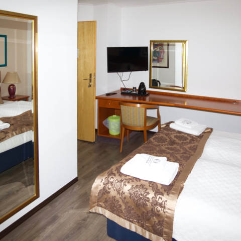 Monteurzimmer in Günzburg - Hotel Goldene Traube