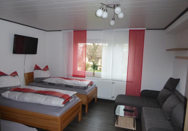 FW 1 Wohn- und Schlafzimmer