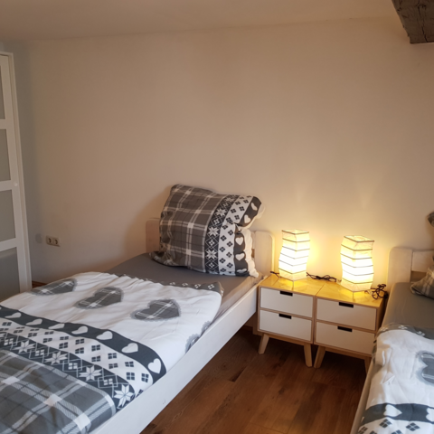 Monteurzimmer in Berg - Goldener Hirsch