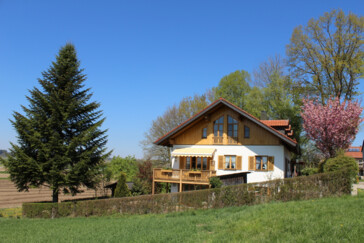 Monteurzimmer in Grafing - Ferienwohnung Landhaus Alpenblick