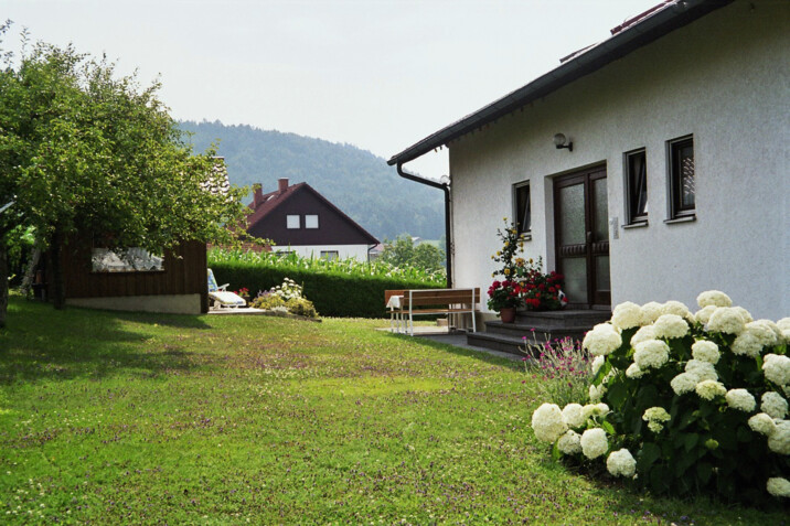 Monteurzimmer Ferienwohnung Feldbauer In Cham