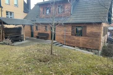 Monteurzimmer in Harra - Ferienwohnung Grüner