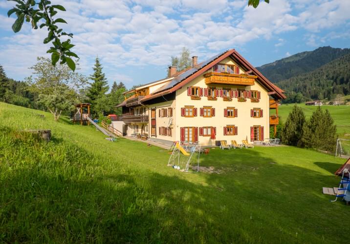 Unser Haus mit Garten