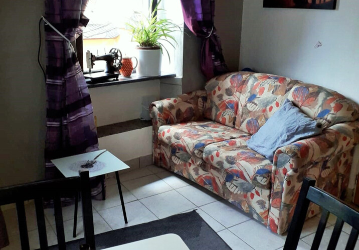 Sitzecke mit (Schlaf) Couch