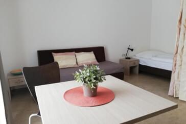 Monteurzimmer in Memmingerberg - Berger's Airport Hostel