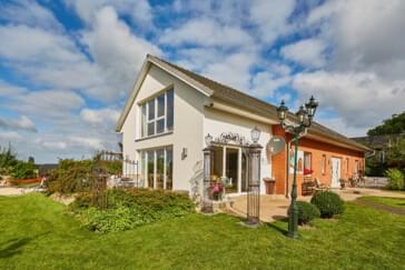 Monteurzimmer in Padenstedt -  Dorotheas bed & breakfast - Zimmer und Fewos