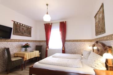 Monteurzimmer in Rothenburg ob der Tauber - Kreuzerhof Hotel Garni