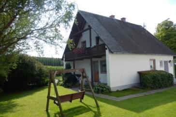 Monteurzimmer in Elsendorf -Ratzenhofen - Ferienwohnungen Steiger / Hausnummer 37