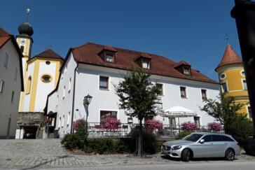 Monteurzimmer in Wiesent - Gaststätte Liebl