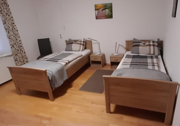 Doppelzimmer mit Einzelbetten