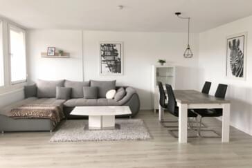 Monteurzimmer in Rohr - Moderne 4-Zimmer-Monteurswohnungen / – 118 m² 