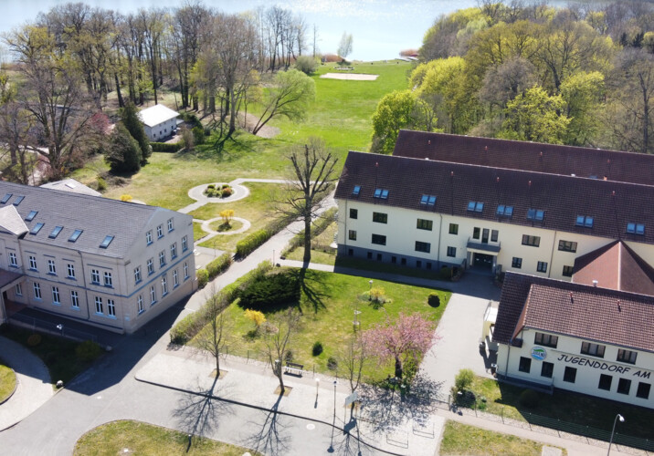 Gut Gnewikow - von oben