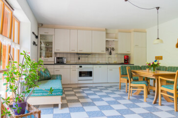 Monteurzimmer in Uehlfeld - Monteurswohnung-Ferienwohnung Lkr. Neustadt Aisch-Bad Windsheim Steigerwald/ Mfr.