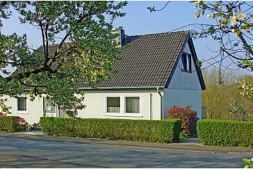 Monteurzimmer in Frankenau - Ferienwohnung Am Brückenrain