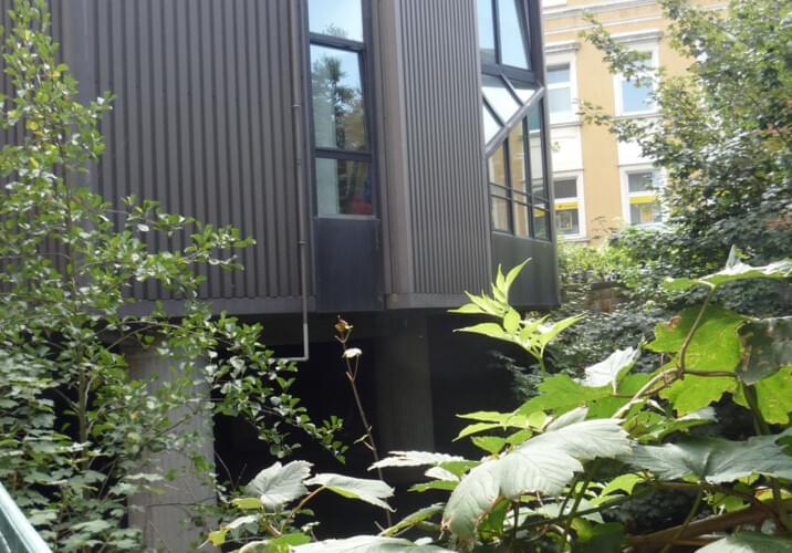 Blick auf Seitenarm der Lahn