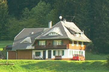 Monteurzimmer in Titisee-Neustadt - Ferienwohnungen auf dem Hilpertenhof
