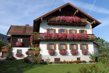 Monteurzimmer in Anger - Ferienwohnung Landhaus Kamml