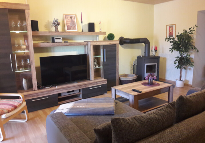 Wohnzimmer mit Schwedenofen