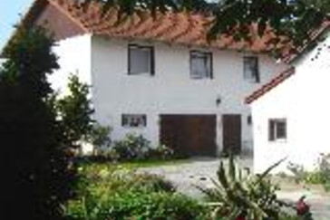 Monteurzimmer in Neschwitz/Zescha - Ferienwohnung-Haus-Waldblick.de