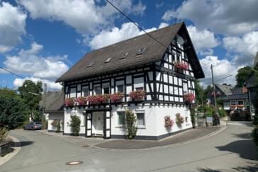 Monteurzimmer in Olsberg - Ferienhaus Haus am Medebach