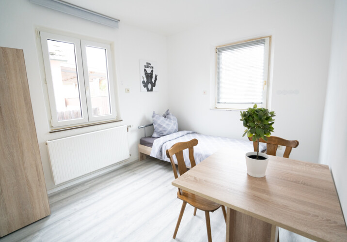 • 2x neue Küche•,2x neue Bäder