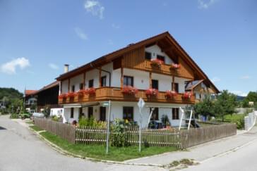 Monteurzimmer in Großweil - Ferienwohnung Burkart