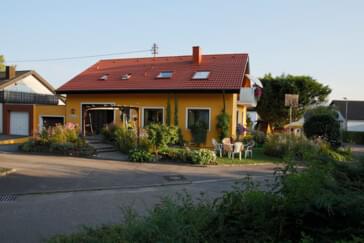Monteurzimmer in Brackenheim-Stockheim - Waldtraute Landenberger
