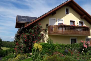 Monteurzimmer in Attenzell - 8 Ferienwohnungen Nahe Audiwerk - ALLES  Einzelbetten