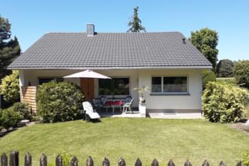 Monteurzimmer in Renchen-Ulm - Monteur-/ Gästezimmer im Haus Schillinger, zentral zu Achern, Offenburg, Oberkirch, Kehl, Appenweier, Bühl, Nähe A5