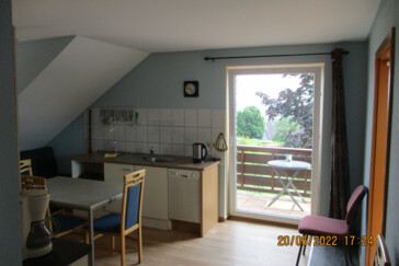 Ahrtal Küche mit Balkon