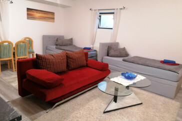 Monteurzimmer in Schwielowsee-Caputh - Privatunterkunft Scheffler - 1 Zimmer 30qm mit Küche und Bad / carmen_scheffler@t-online.de