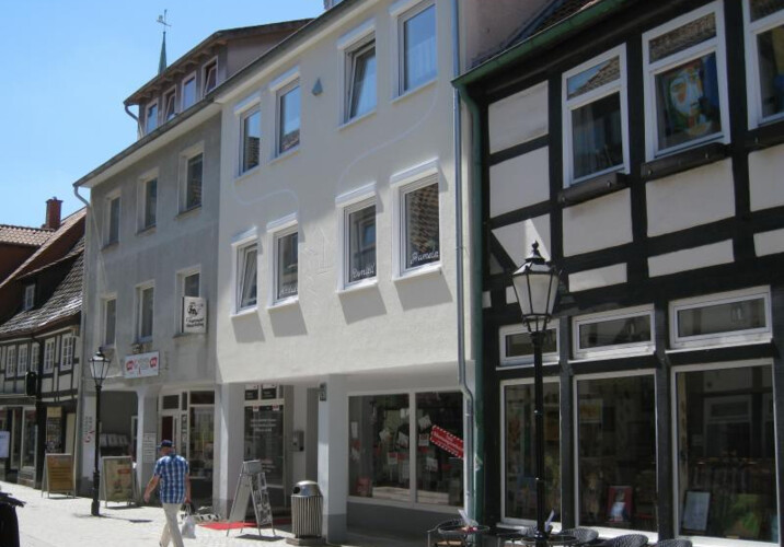 Emmernstraße 9, Whg. 1 + 2