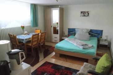 Monteurzimmer in Bad Hersfeld - bed&cozyTravel - Ferienzimmer mit Bad und separatem Eingang