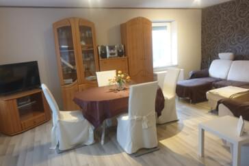 Monteurzimmer in Techelsdorf - 2 Zimmer Wohnung im grünen oder 3 Zimmer