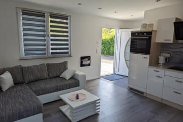 Monteurzimmer in Mühlhausen - Ferienhaus Leni am Schwanenteich 