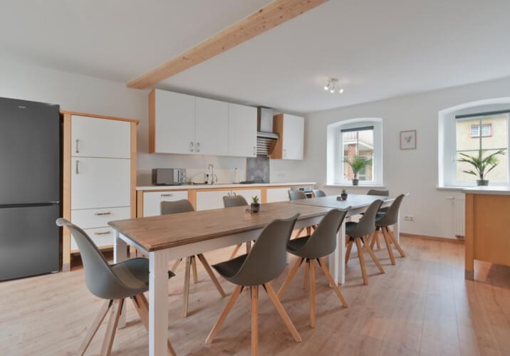 Küche und Esszimmer