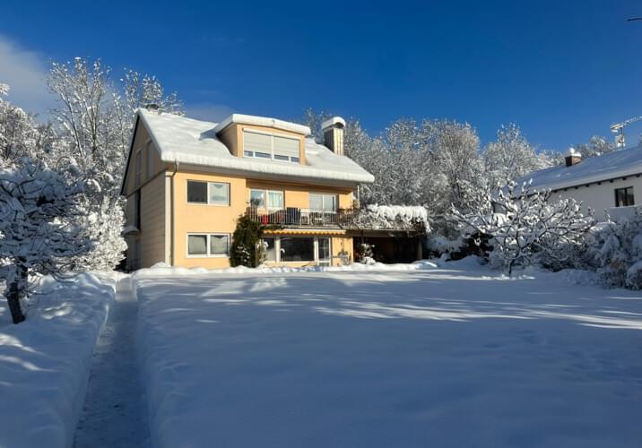 Haus direkt am Waldrand