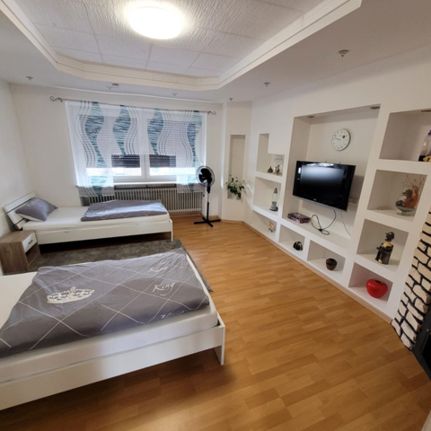 Monteurzimmer in Saarlouis - Wohnung in Baustellen nähe